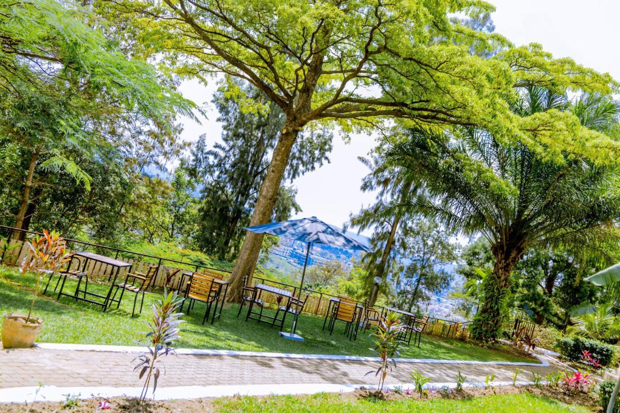 Nature Kigali Bagian luar foto